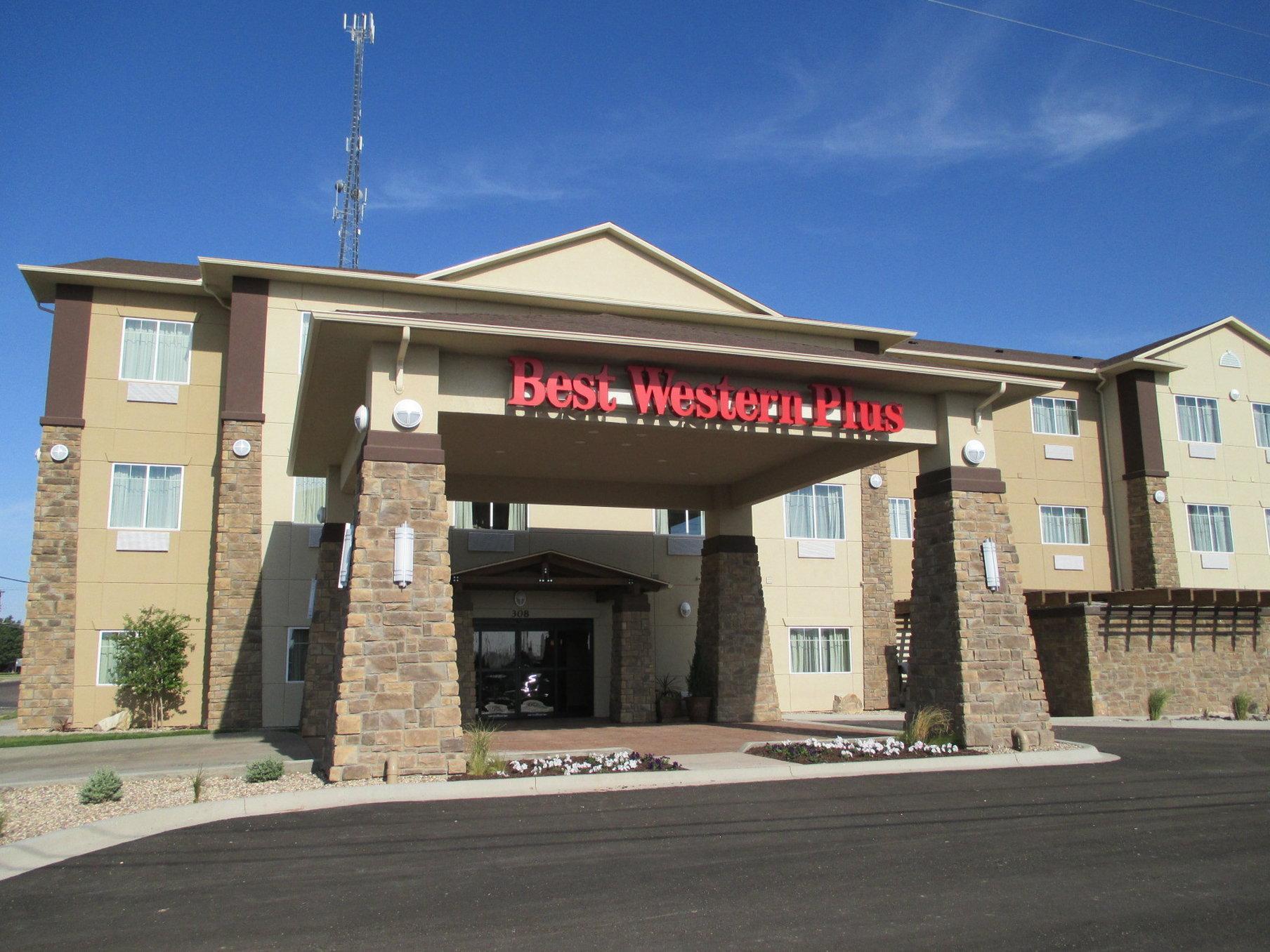 Best Western Plus Seminole Hotel & Suites Exterior photo
